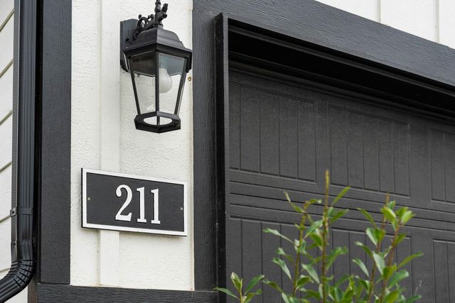 211 Orchard Laurel Drive, Alvin, TX 77511