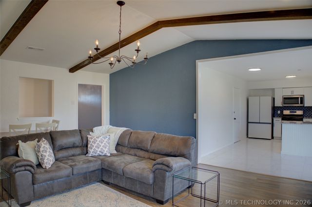 1924 W Urbana Street, Broken Arrow, OK 74012