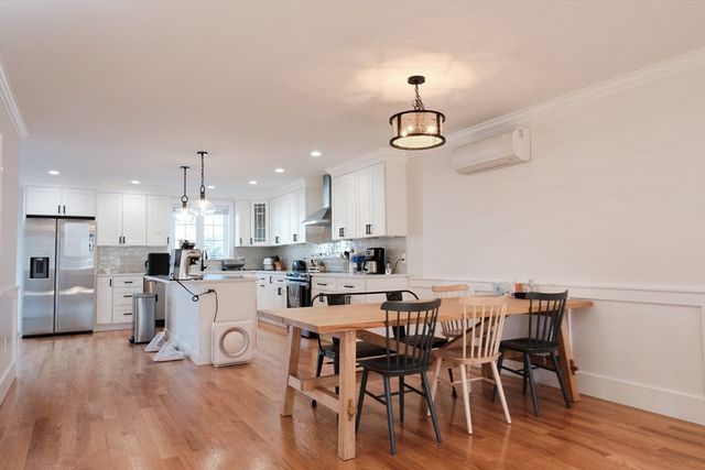 24 Beacon St 24, Arlington, MA 02474