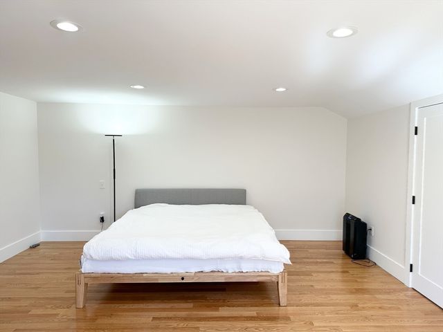 24 Beacon St 24, Arlington, MA 02474