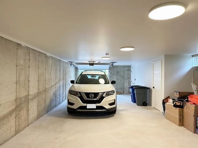 24 Beacon St 24, Arlington, MA 02474