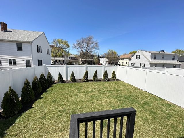 24 Beacon St 24, Arlington, MA 02474