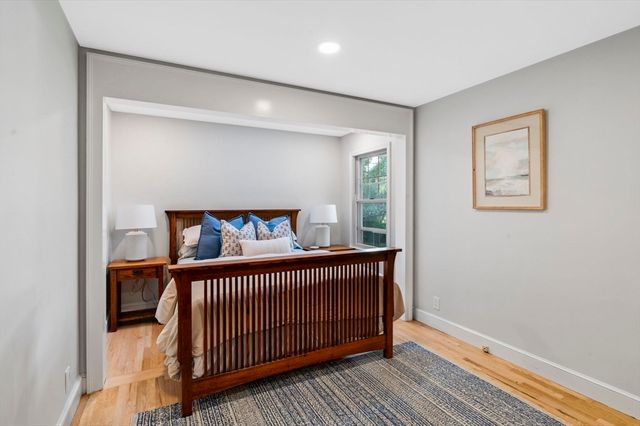 15 Meadow Ln 0, Marblehead, MA 01945