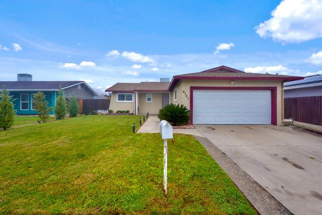 2721 Villa Ramon Dr, Ceres, CA 95307