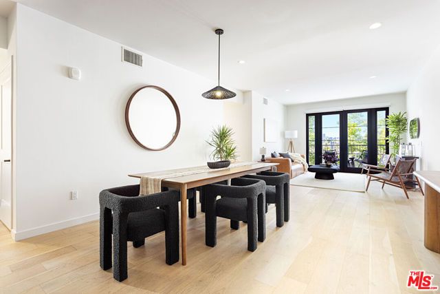1333 S Orange Grove Avenue 308, Los Angeles, CA 90019