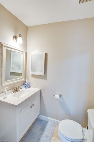 113 River Point LN, Suffolk, VA 23434