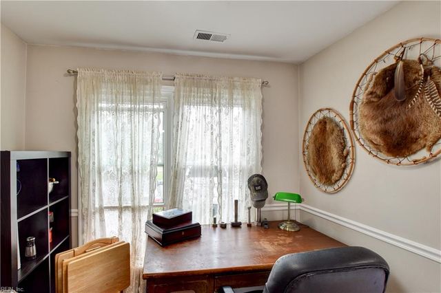 113 River Point LN, Suffolk, VA 23434