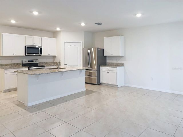 533 TALISI LOOP, St Cloud, FL 34771