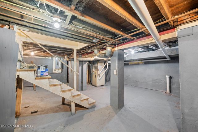 408 Boston Place, Toledo, OH 43610