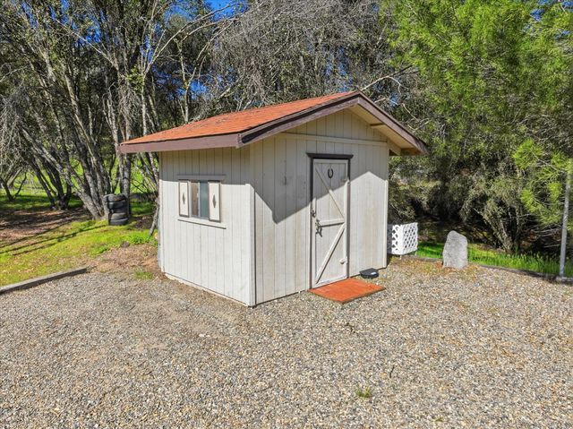 46300 Vista Del Rio, Oakhurst, CA 93644