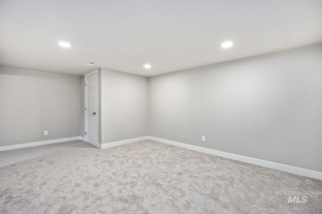 489 W Borah Ave, Twin Falls, ID 83301