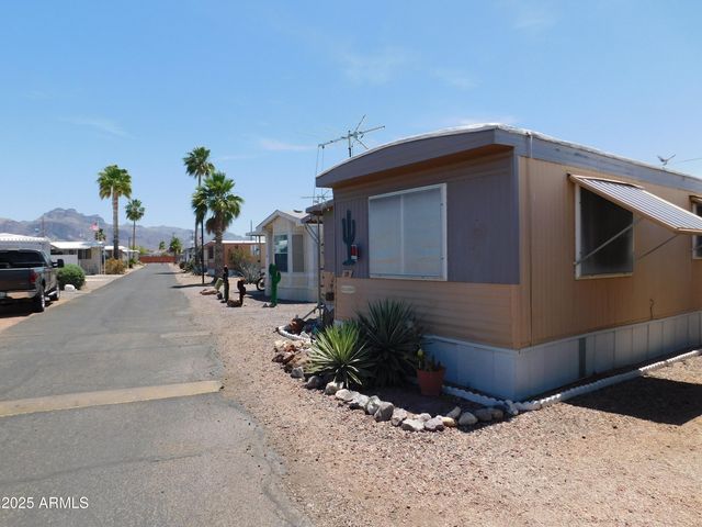 925 N Plaza Drive 29, Apache Junction, AZ 85120