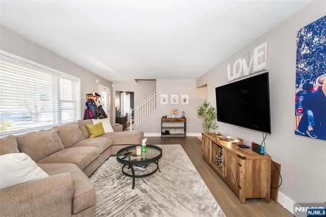 81 Bergen Drive, West Milford, NJ 07480