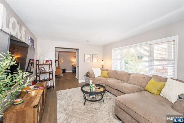 81 Bergen Drive, West Milford, NJ 07480