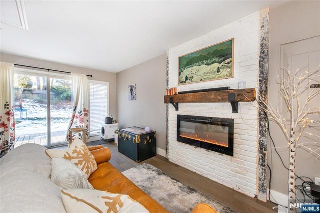 81 Bergen Drive, West Milford, NJ 07480