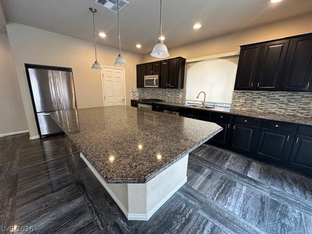 6064 Lambert Bridge Avenue, Las Vegas, NV 89139