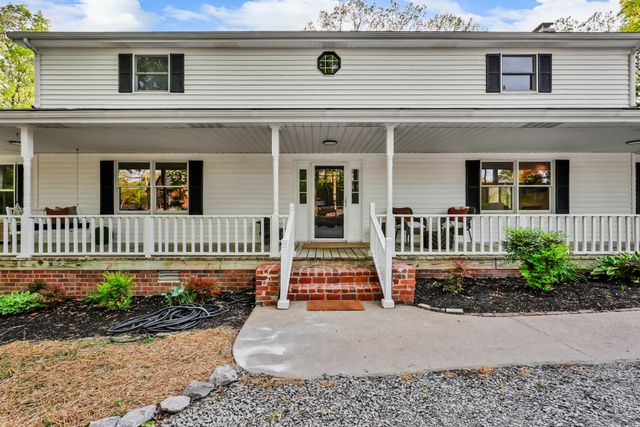 2690 Ashland City Rd, Clarksville, TN 37043