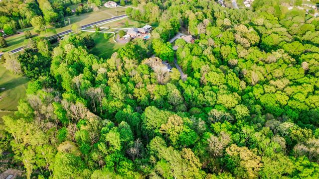 2690 Ashland City Rd, Clarksville, TN 37043