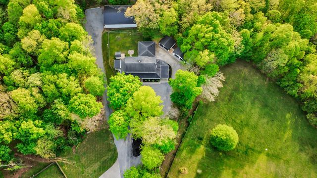 2690 Ashland City Rd, Clarksville, TN 37043