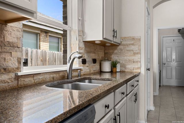 21009 PEDREGOSO LN, San Antonio, TX 78258