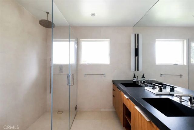 1504 Westcliff Drive 5, Newport Beach, CA 92660