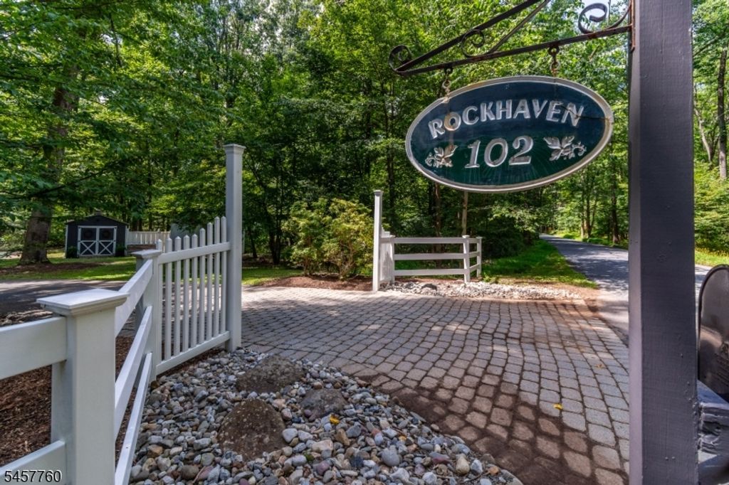 102 Lindbergh Rd, East Amwell Twp., NJ 08525 — exterior