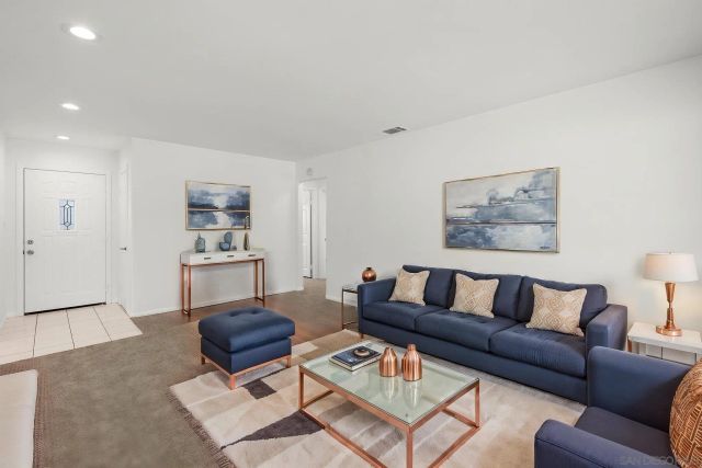 6230 W Manor Drive, La Mesa, CA 91942