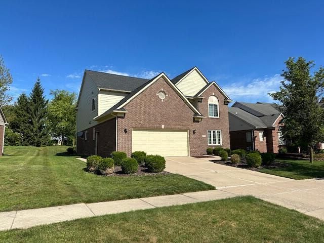 13283 Karl Drive, Plymouth, MI 48170