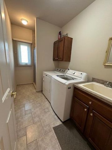 13283 Karl Drive, Plymouth, MI 48170