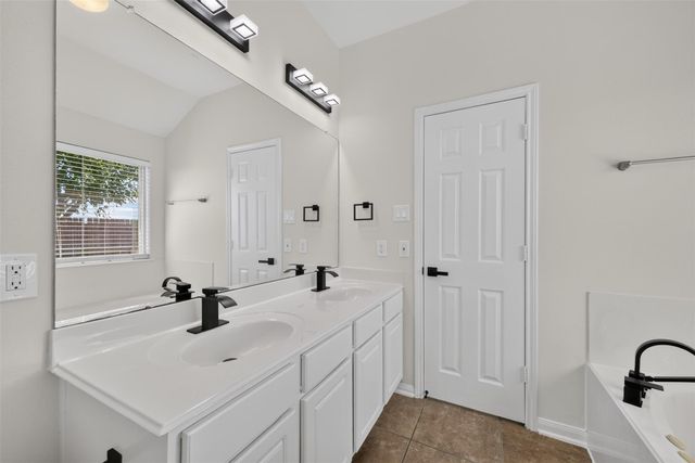 11311 Elizabeth Brook Drive, Richmond, TX 77406
