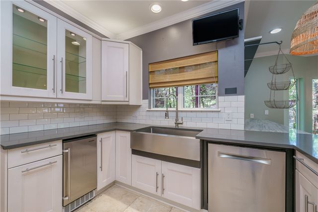 5723 E Estate View Road, Fayetteville, AR 72703