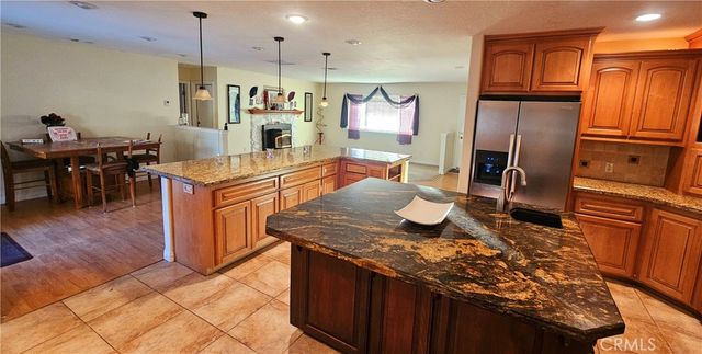 13367 Apple Blossom Lane, Apple Valley, CA 92308