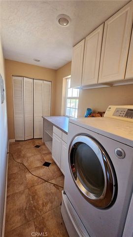 13367 Apple Blossom Lane, Apple Valley, CA 92308