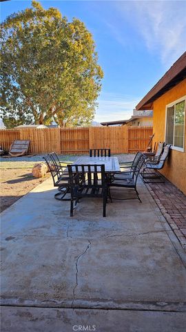 13367 Apple Blossom Lane, Apple Valley, CA 92308