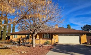 13367 Apple Blossom Lane, Apple Valley, CA 92308
