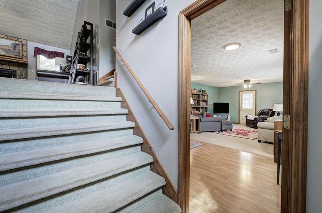 2356 Mountain Springs Place NW, Kennesaw, GA 30144