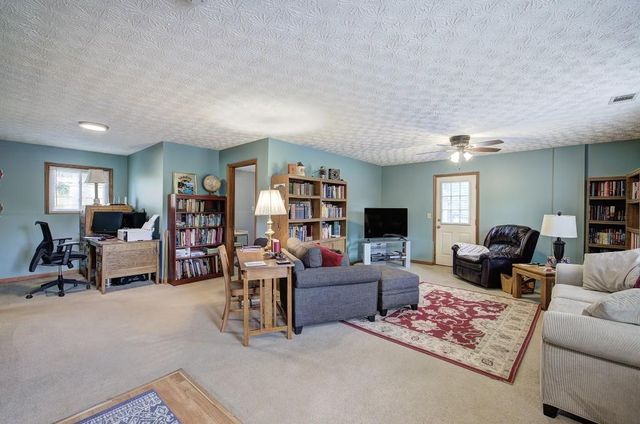 2356 Mountain Springs Place NW, Kennesaw, GA 30144