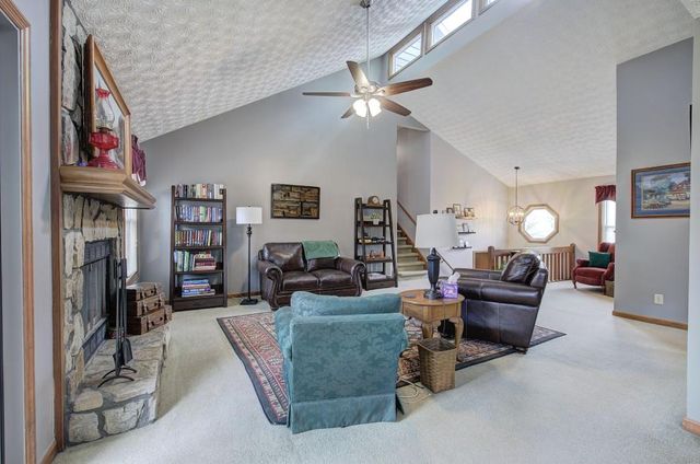 2356 Mountain Springs Place NW, Kennesaw, GA 30144