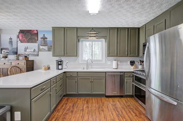 2356 Mountain Springs Place NW, Kennesaw, GA 30144