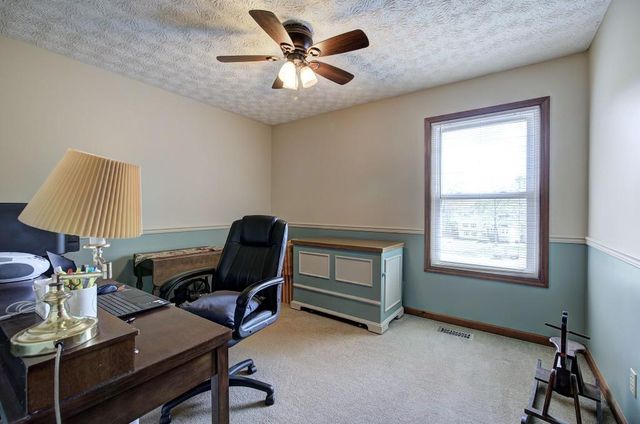 2356 Mountain Springs Place NW, Kennesaw, GA 30144