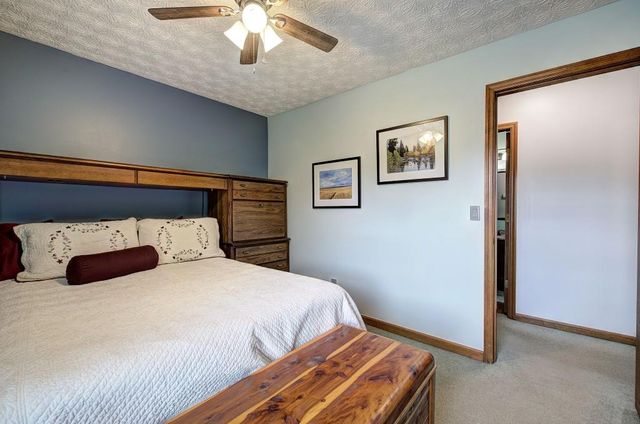 2356 Mountain Springs Place NW, Kennesaw, GA 30144