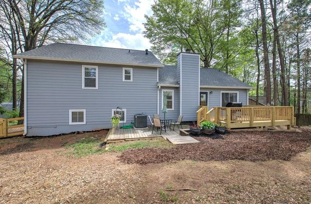 2356 Mountain Springs Place NW, Kennesaw, GA 30144