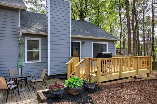 2356 Mountain Springs Place NW, Kennesaw, GA 30144