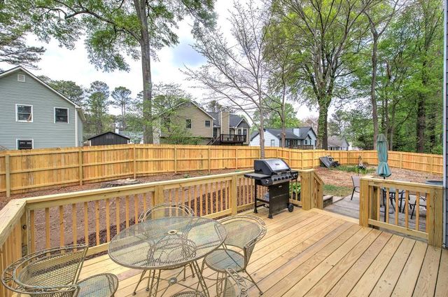 2356 Mountain Springs Place NW, Kennesaw, GA 30144