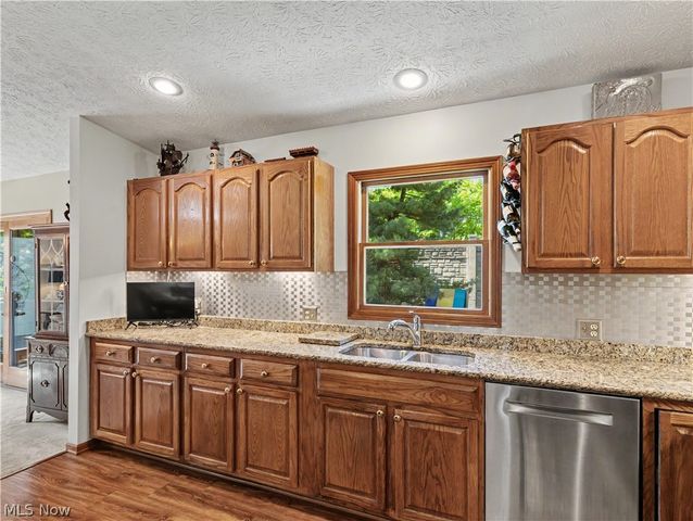 604 Inverness Road, Akron, OH 44313