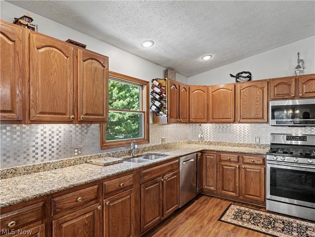 604 Inverness Road, Akron, OH 44313