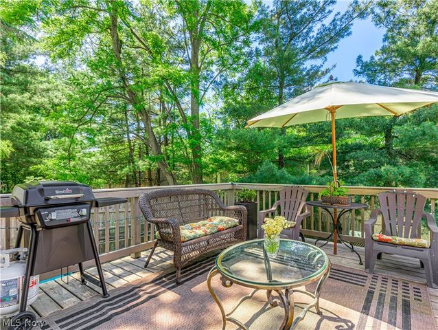 604 Inverness Road, Akron, OH 44313