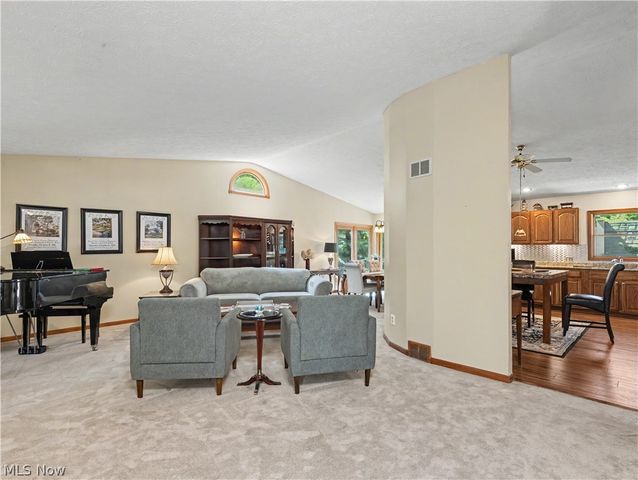 604 Inverness Road, Akron, OH 44313