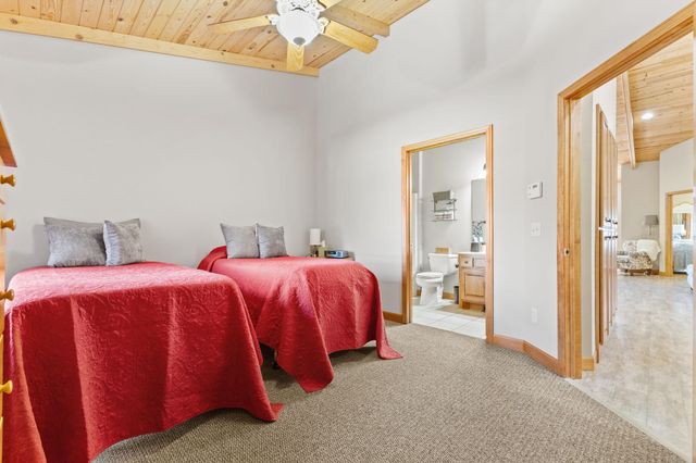 2603 Margaret Street N, North Saint Paul, MN 55109