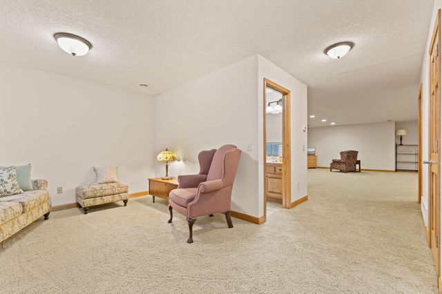 2603 Margaret Street N, North Saint Paul, MN 55109